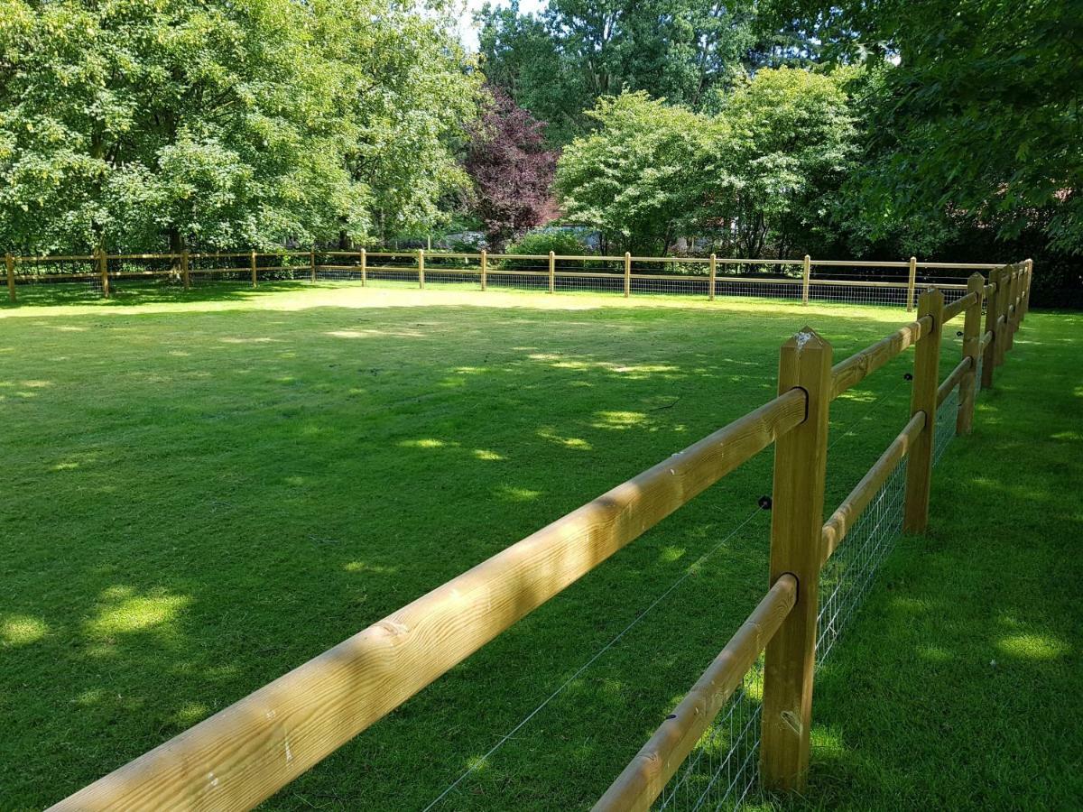 Вілла The Two Oaks - Private Garden For Guests Hertsberge Екстер'єр фото